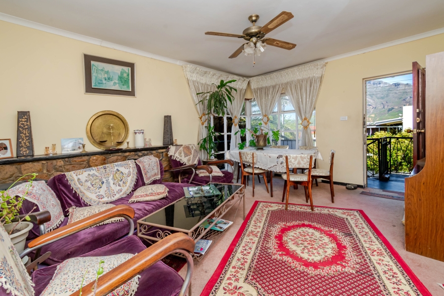 9 Bedroom Property for Sale in Bo Kaap Western Cape